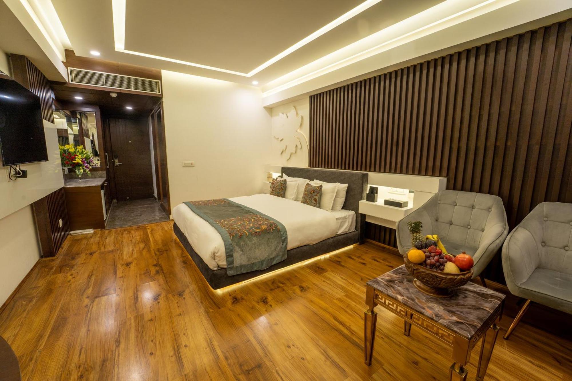 Hotel Snowland, Srinagar Eksteriør billede