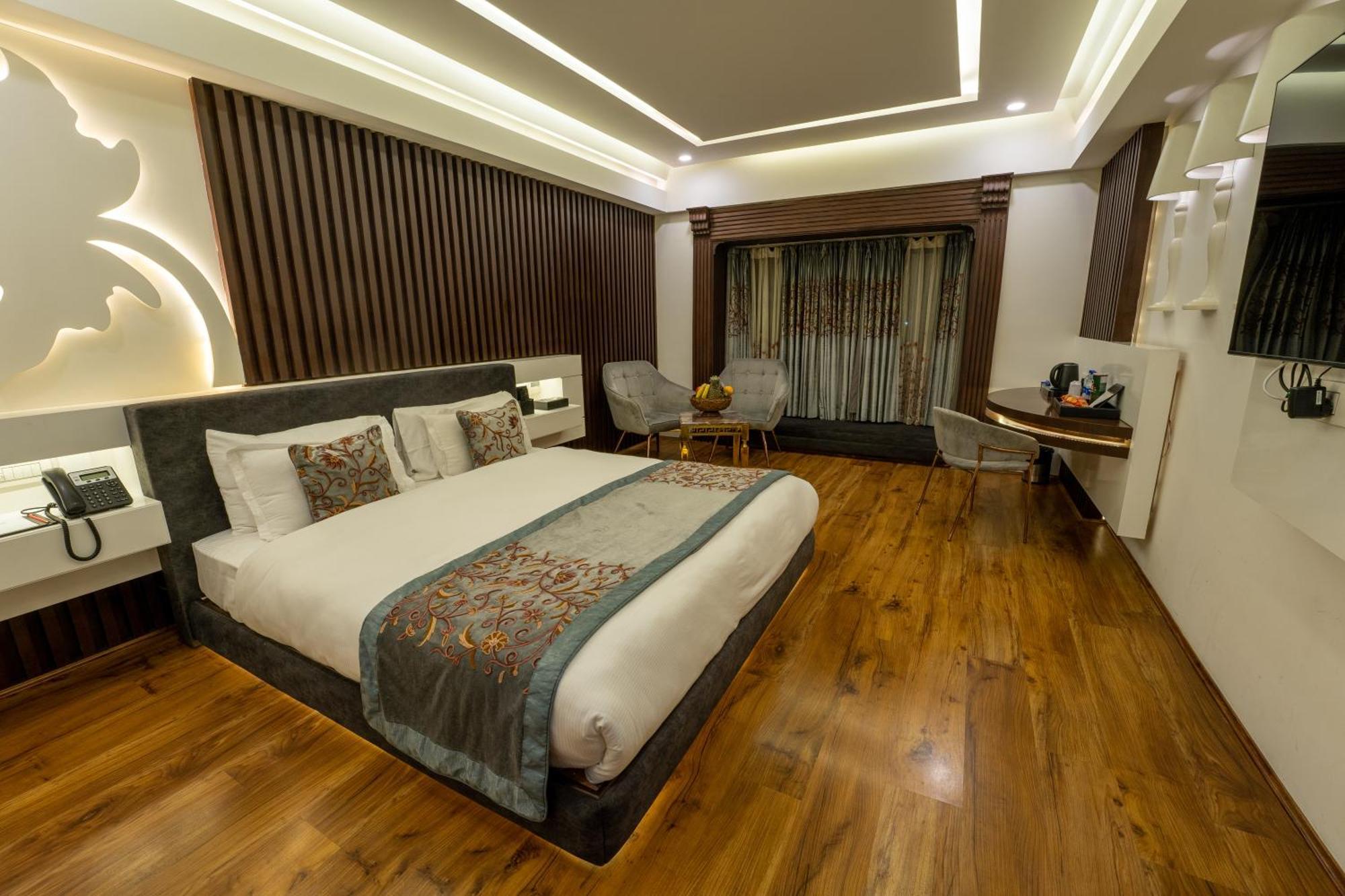 Hotel Snowland, Srinagar Eksteriør billede