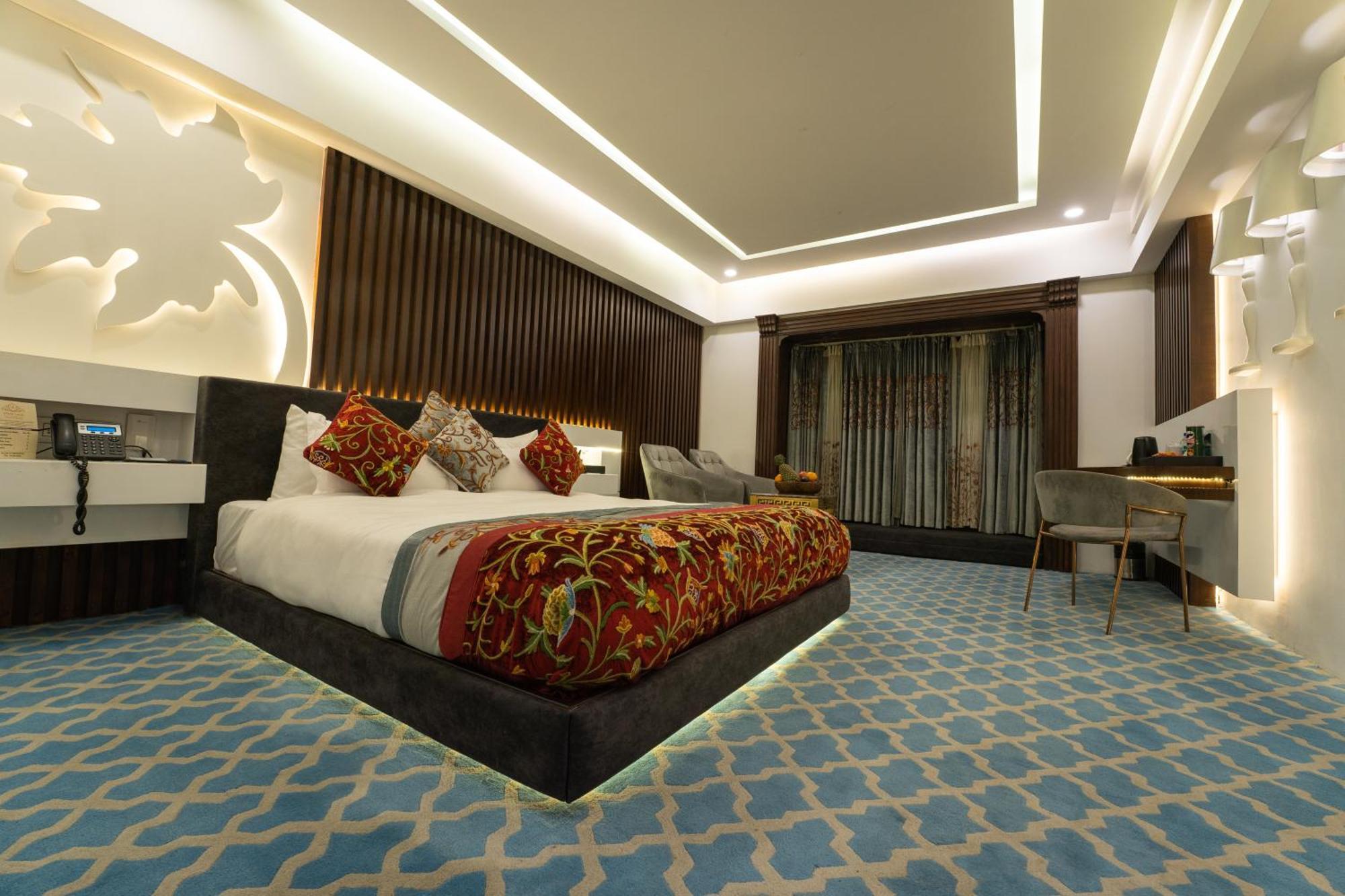Hotel Snowland, Srinagar Eksteriør billede