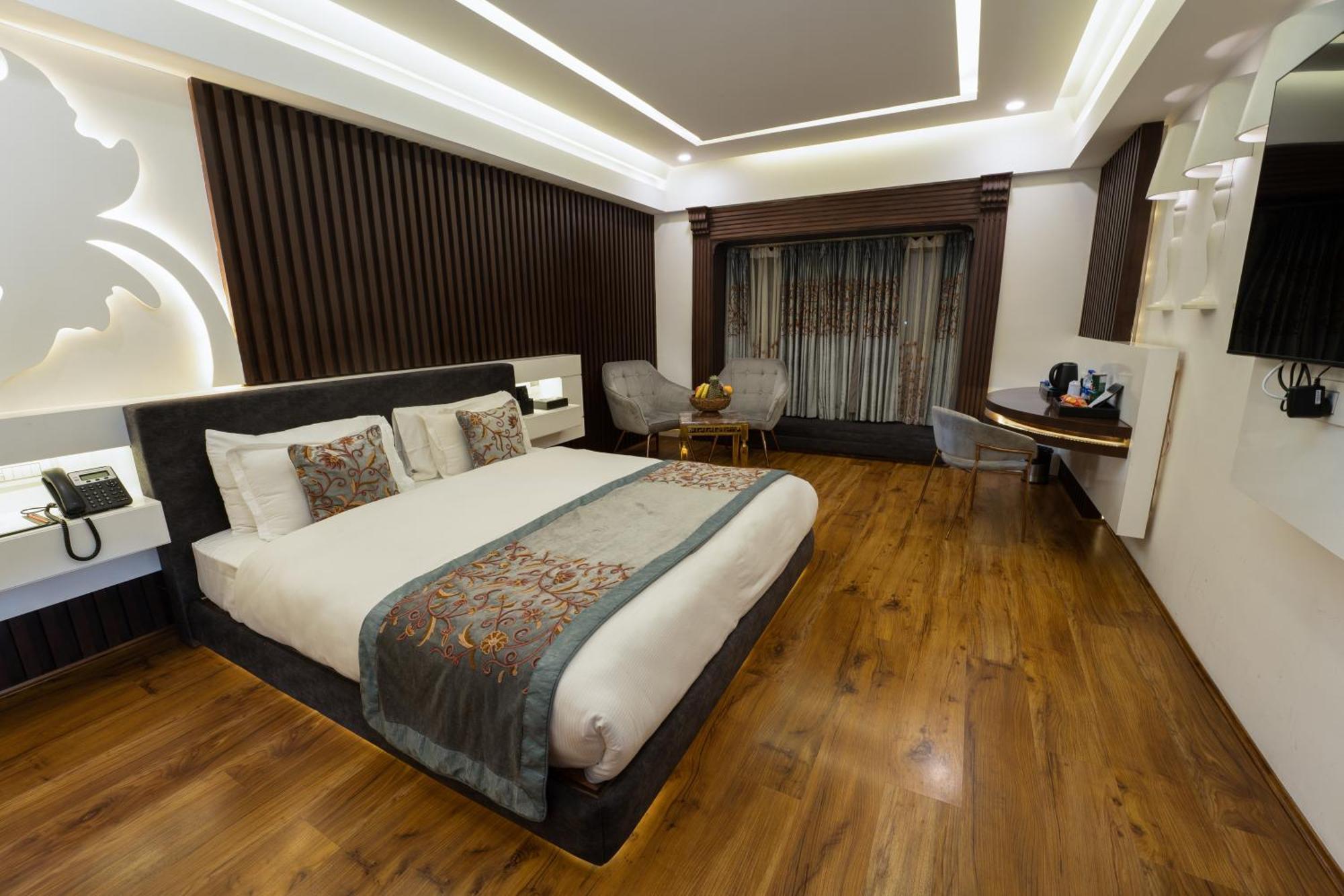 Hotel Snowland, Srinagar Eksteriør billede