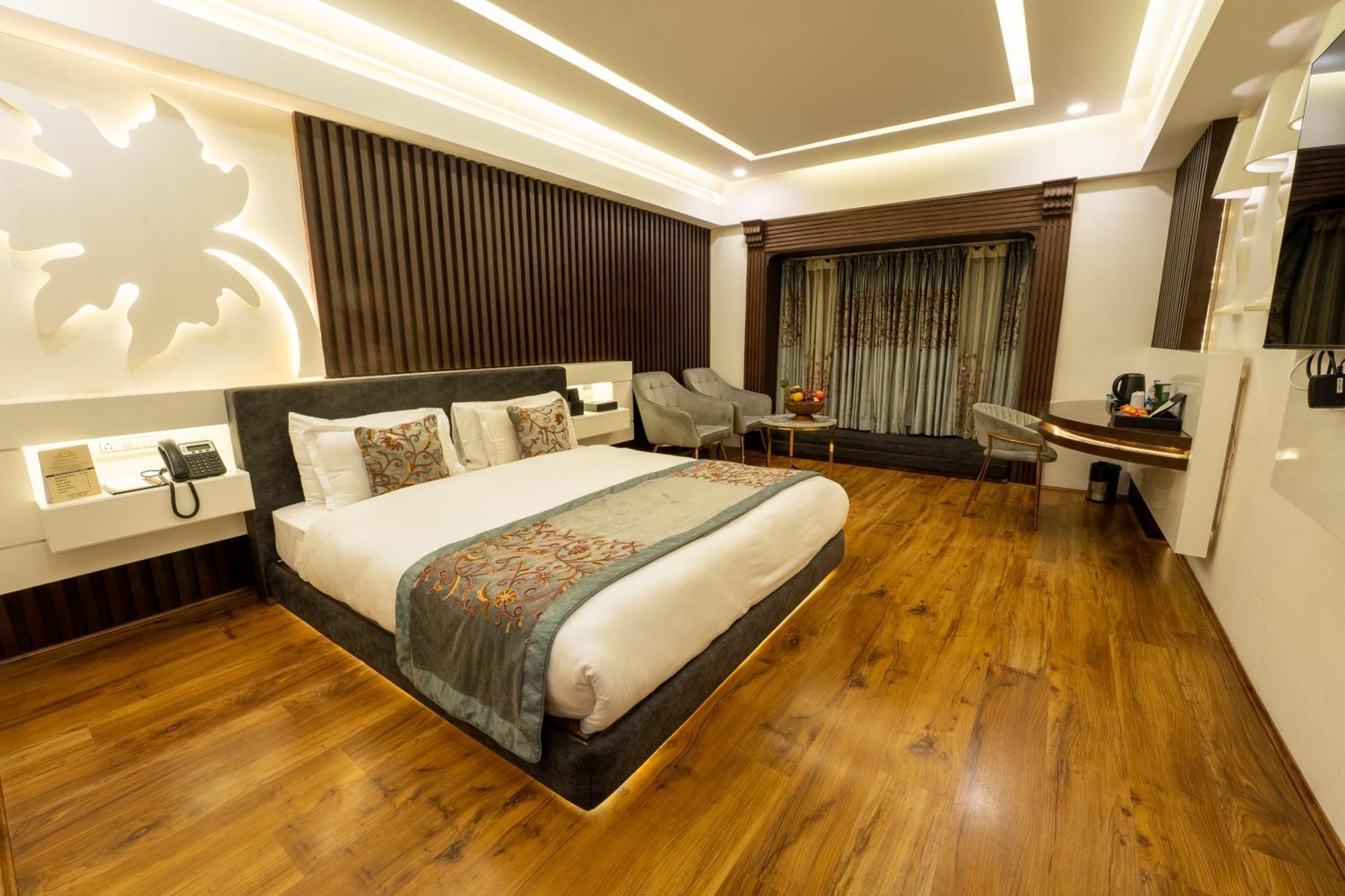 Hotel Snowland, Srinagar Eksteriør billede