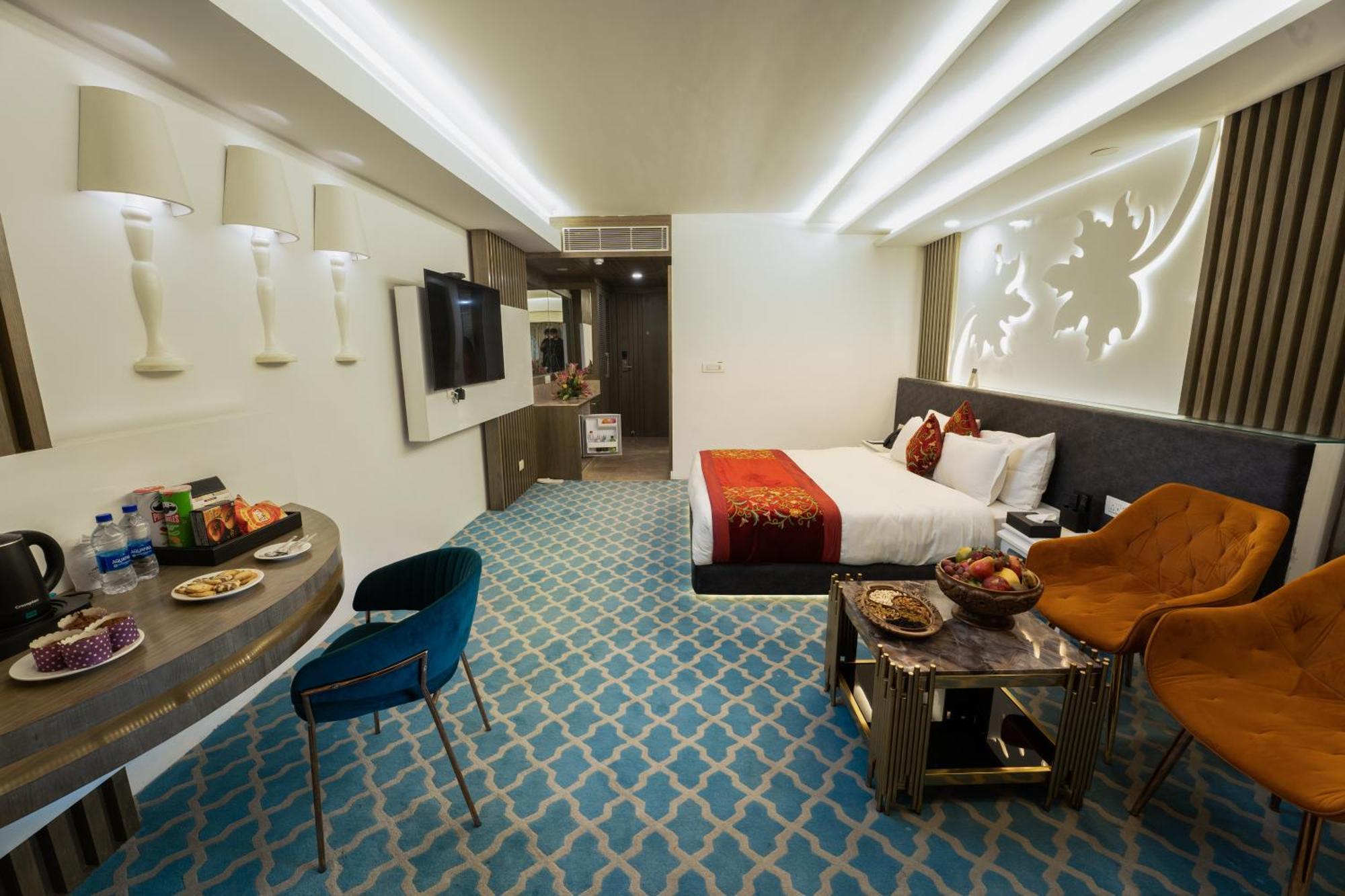 Hotel Snowland, Srinagar Eksteriør billede